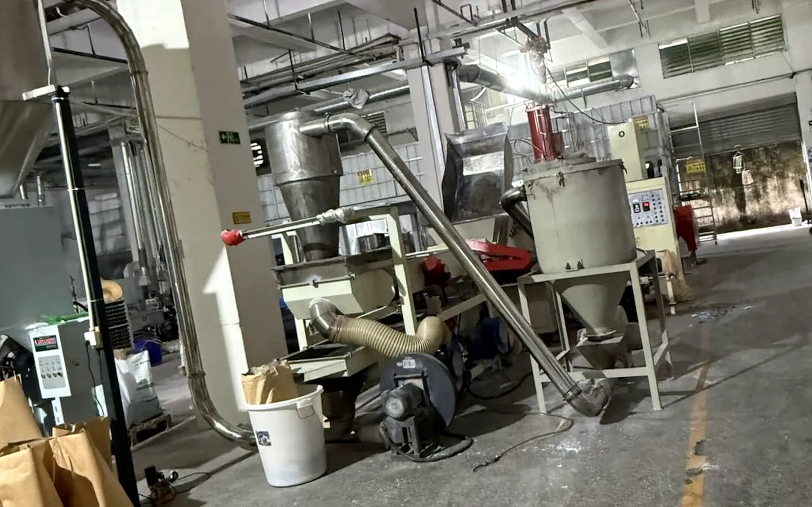 Production workshop and mixing area